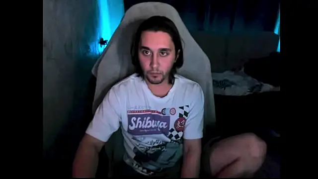 Snapshot of Pohyi_ chatting on February 16, 2026, 5:33 pm Pohyi online show from February 16, 2026, 5:33 pm