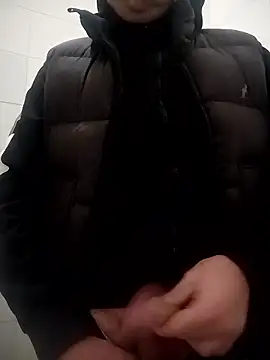 Romaeterna  online show from January 8, 2026, 5:52 pm