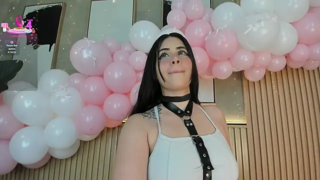 Lily Vale online show from February 14, 2026, 3:51 am