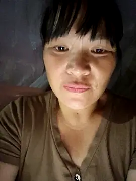 chipu06 online show from November 14, 2025, 2:32 pm