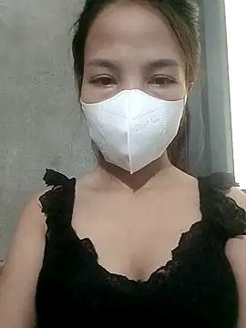 Snapshot of Lylylove68 chatting on October 20, 2025, 5:53 am Lylylove68 online show from October 20, 2025, 5:53 am