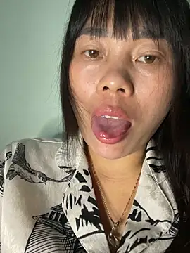 Winny-sexy online show from March 25, 2026, 1:06 am