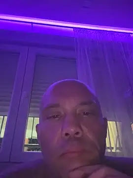 gitanoMad online show from November 21, 2025, 12:53 am