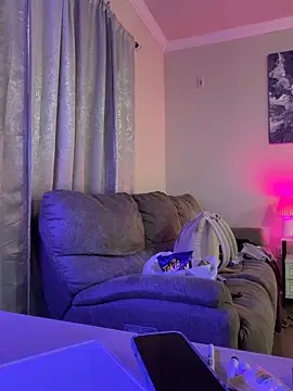 babygirlxchlo online show from February 9, 2026, 8:23 am
