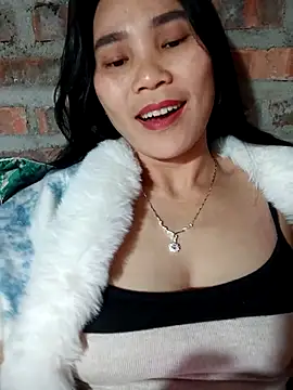 Snapshot of Bear_bear0 chatting on February 11, 2026, 3:23 pm Bear bear0 online show from February 11, 2026, 3:23 pm