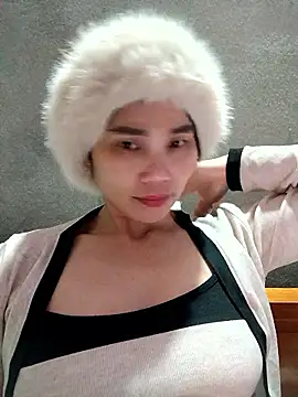 Bear bear0 online show from January 13, 2026, 12:58 am