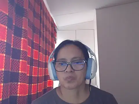 Kinkybela2025 online show from June 4, 2026, 7:24 am