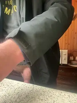 bart98geil online show from March 30, 2026, 6:04 am