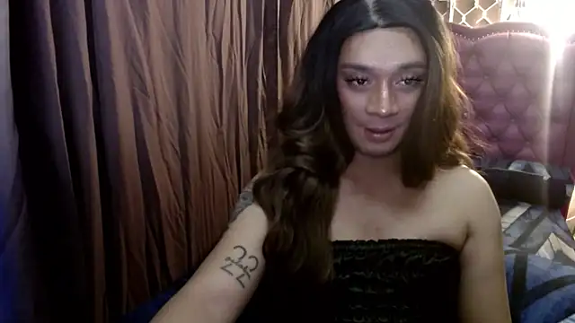 sexsayreal22 online show from November 5, 2025, 3:15 pm