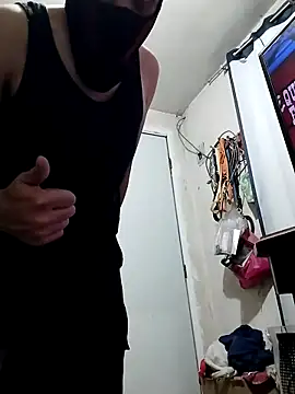 Snapshot of Joanhunk chatting on October 20, 2025, 6:37 am Joanhunk online show from October 20, 2025, 6:37 am