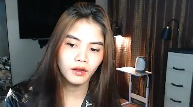 SeductiveTsDoll online show from March 20, 2025, 2:51 am