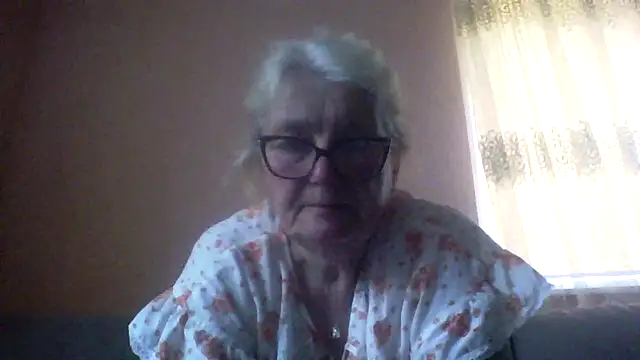 AmyLove353 online show from June 13, 2026, 3:48 am