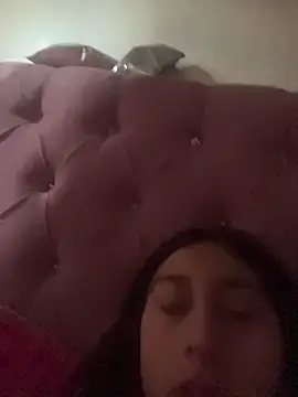 Snapshot of Violeet-Smith chatting on February 20, 2026, 11:45 am Violeet-Smith online show from February 20, 2026, 11:45 am