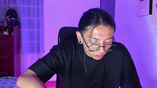  Astrea  online show from April 12, 2026, 2:59 am