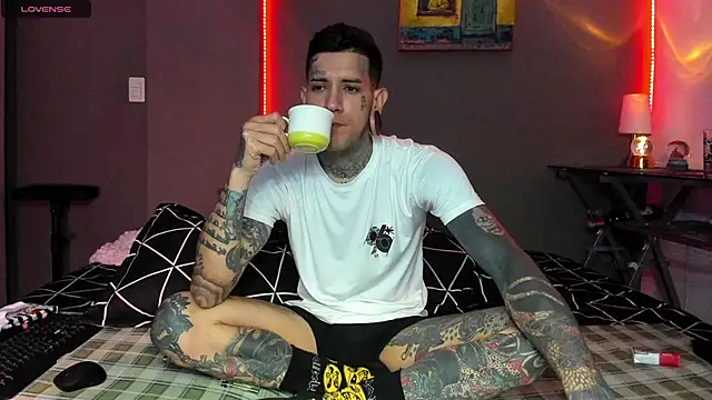 cleoo jhonny online show from March 10, 2026, 2:59 am