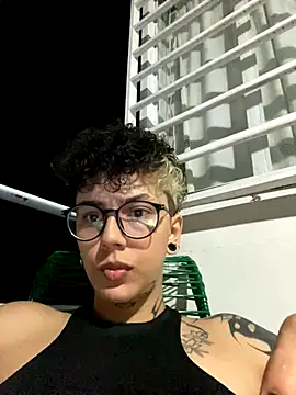 Abby Evanns1 online show from November 9, 2025, 2:37 am