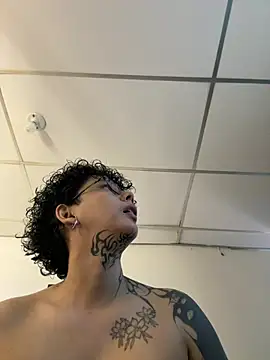 Abby Evanns1 online show from February 18, 2026, 2:02 pm