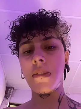 Abby Evanns1 online show from February 11, 2026, 9:47 pm