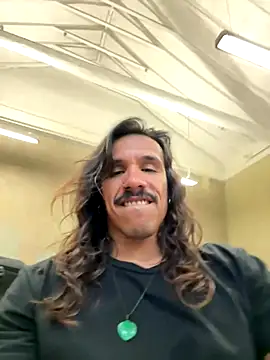 caiiobahia online show from December 13, 2025, 10:49 pm