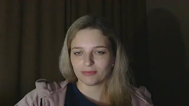 ElisSky301 online show from February 6, 2026, 9:55 pm