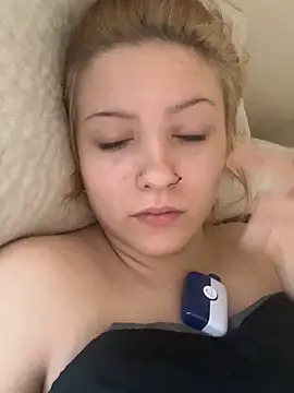 xoxokehlani online show from March 12, 2026, 3:27 pm