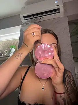 Beella1  online show from February 1, 2026, 11:41 am