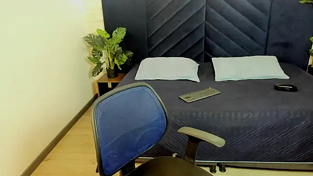 Lil James online show from February 19, 2026, 8:06 pm