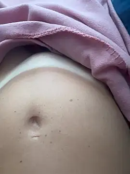 Rubia divina7 online show from July 26, 2026, 10:00 am