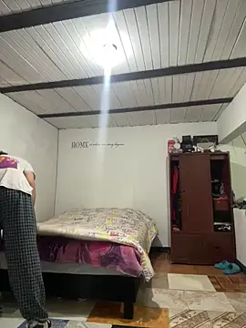 Snapshot of sflps chatting on February 10, 2026, 4:39 pm sflps online show from February 10, 2026, 4:39 pm