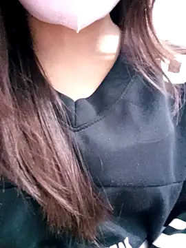 Snapshot of Meo_25 chatting on November 8, 2025, 4:43 pm Meo 25 online show from November 8, 2025, 4:43 pm