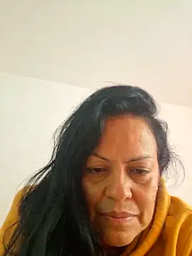 viviana-sexi online show from June 8, 2026, 4:07 pm