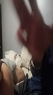 mrspowercouple93 online show from November 7, 2025, 1:54 am