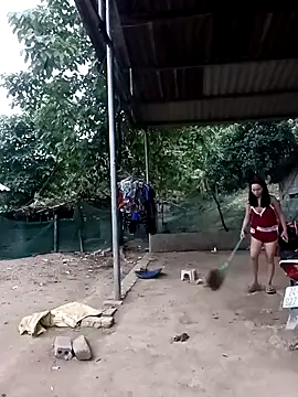 Snapshot of Irin_jo chatting on April 13, 2026, 10:58 pm Irin jo online show from April 13, 2026, 10:58 pm