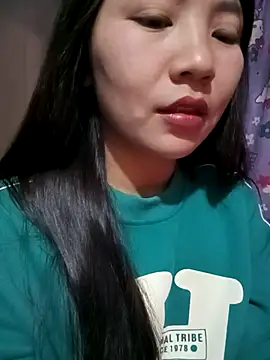 -Lanaa- online show from November 23, 2025, 6:29 pm