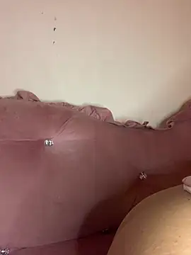 Snapshot of helo-kitty chatting on February 22, 2026, 3:02 pm helo-kitty online show from February 22, 2026, 3:02 pm