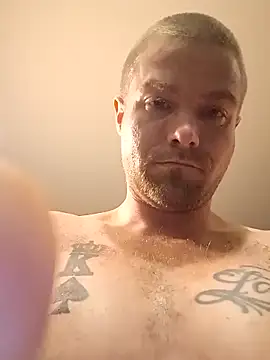 DadDDick925 online show from October 27, 2025, 2:29 pm