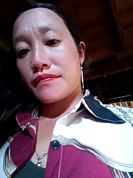 Snapshot of Phantamay chatting on November 25, 2025, 6:25 am Phantamay online show from November 25, 2025, 6:25 am