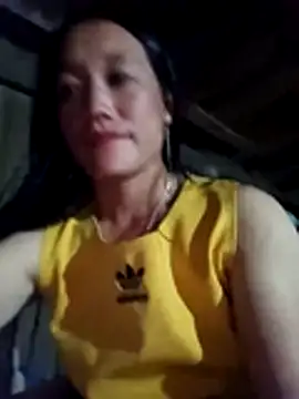 Snapshot of Phantamay chatting on October 30, 2025, 1:42 pm Phantamay online show from October 30, 2025, 1:42 pm