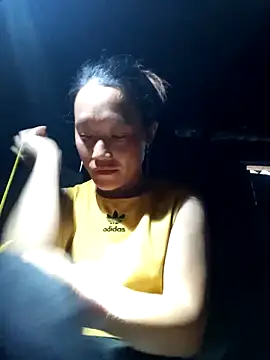 Snapshot of Phantamay chatting on November 2, 2025, 10:09 am Phantamay online show from November 2, 2025, 10:09 am