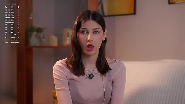 Snapshot of KateCahee chatting on April 10, 2026, 1:45 am KateCahee online show from April 10, 2026, 1:45 am