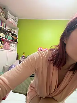  HeraLuna  online show from April 16, 2026, 7:47 pm