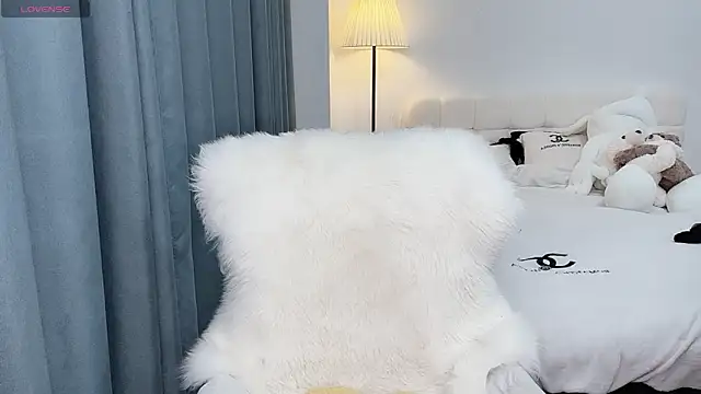 Xiaotaimei 666 online show from February 4, 2026, 6:52 am