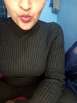 CoupleShow 432 online show from December 16, 2025, 1:48 pm