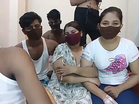 CoupleShow 432 online show from July 30, 2026, 2:16 pm