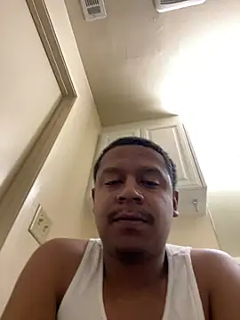 maddfreak0 online show from June 26, 2026, 5:57 am