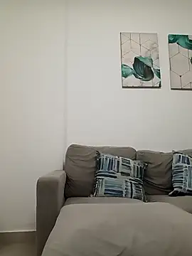 Snapshot of DeepLongHot chatting on December 5, 2025, 4:27 pm DeepLongHot online show from December 5, 2025, 4:27 pm