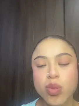 Evelinmiller97 online show from November 1, 2025, 8:57 pm