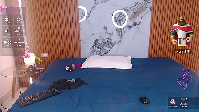 rosselyn  online show from April 16, 2026, 1:01 pm