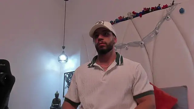 JACKSON STIFLER online show from December 17, 2025, 1:54 am