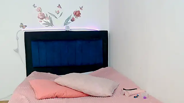 BRYXS1 online show from April 14, 2026, 3:50 pm